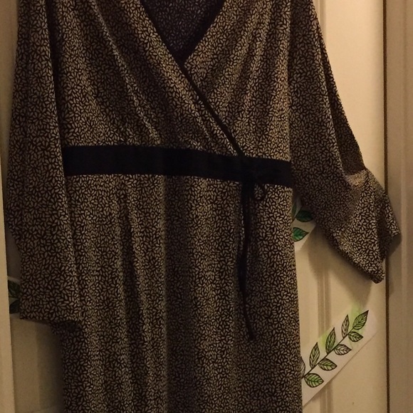 DRESSY DRESS EXQUISITE “MOTHERHOOD” MATERNITY♥️ - Picture 5 of 8